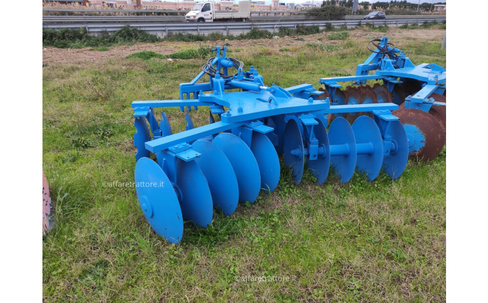 Used Torre 20 disc plough - 3