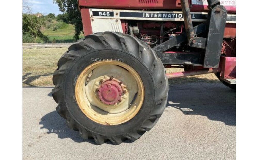 Case IH 946 Used - 11