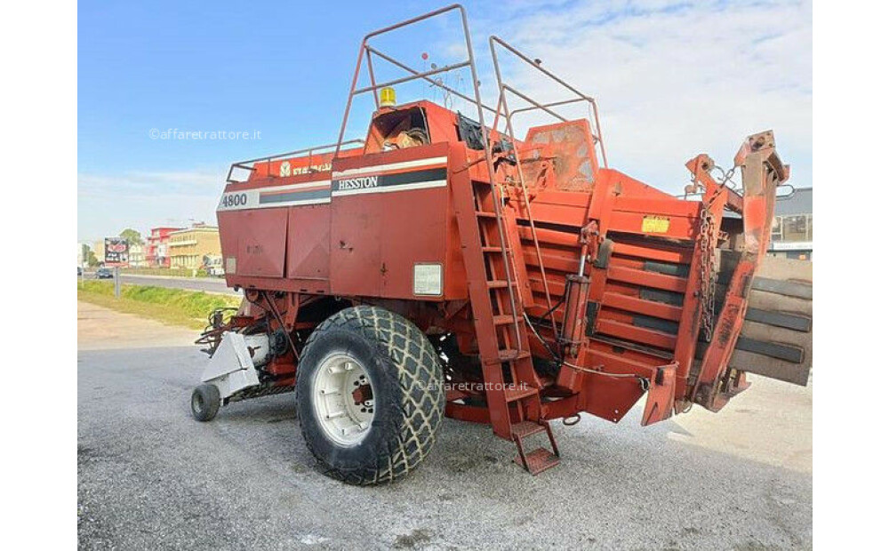 Hesston - Fiatagri 4800 Used - 5