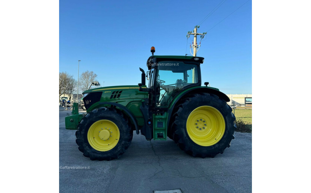 John Deere 6155R Used - 3