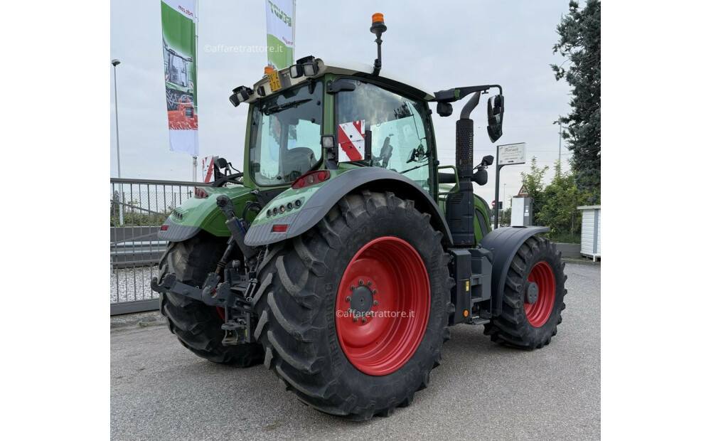 Fendt 718 vario S4 Used - 4