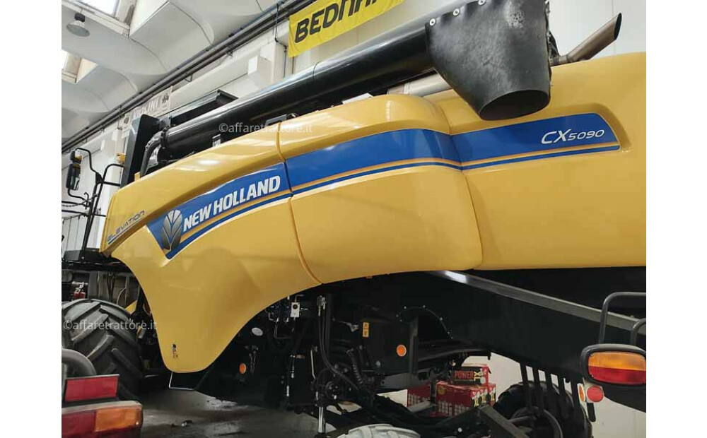 New Holland CX 5090 Used - 5