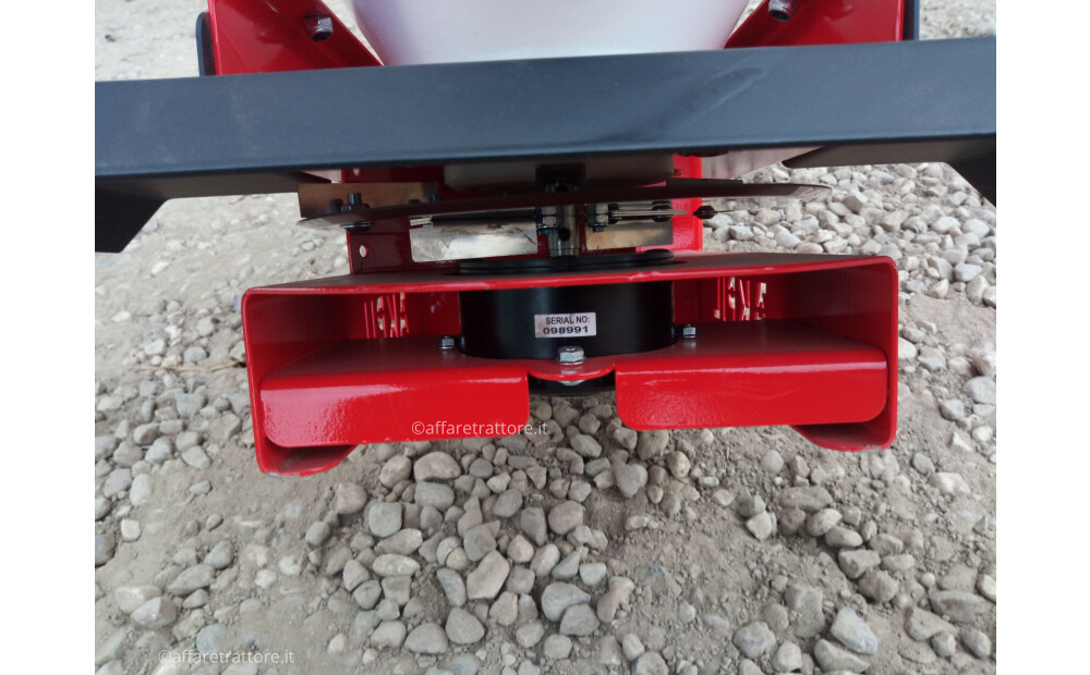 Akpil POPLON - broadcast seeder - 5