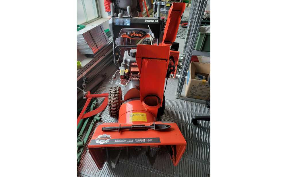 ARIENS DELUXE 24 DLE New - 2