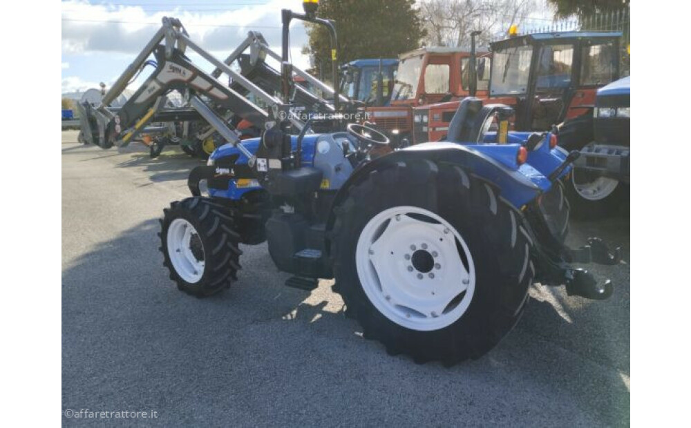 New Holland TD4040 F Used - 6