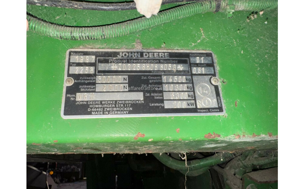 John Deere 2258 Used - 13