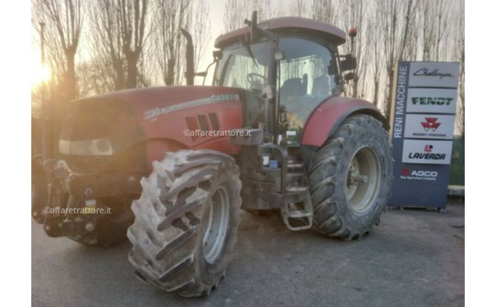 Case-Ih 230 Used - 3