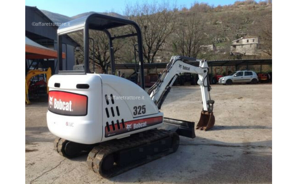 Bobcat 325 Used - 6