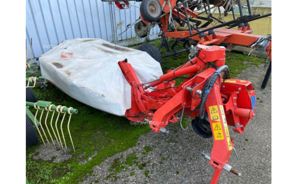 Kuhn GMD 240 Used - 1