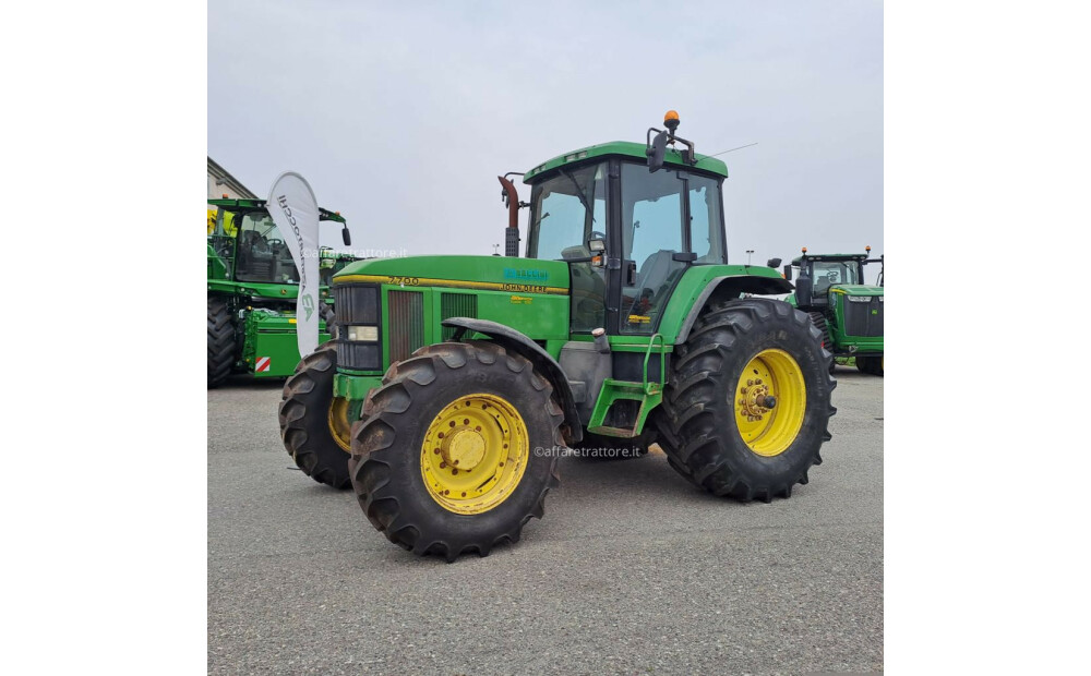 John Deere 7700 Used - 1