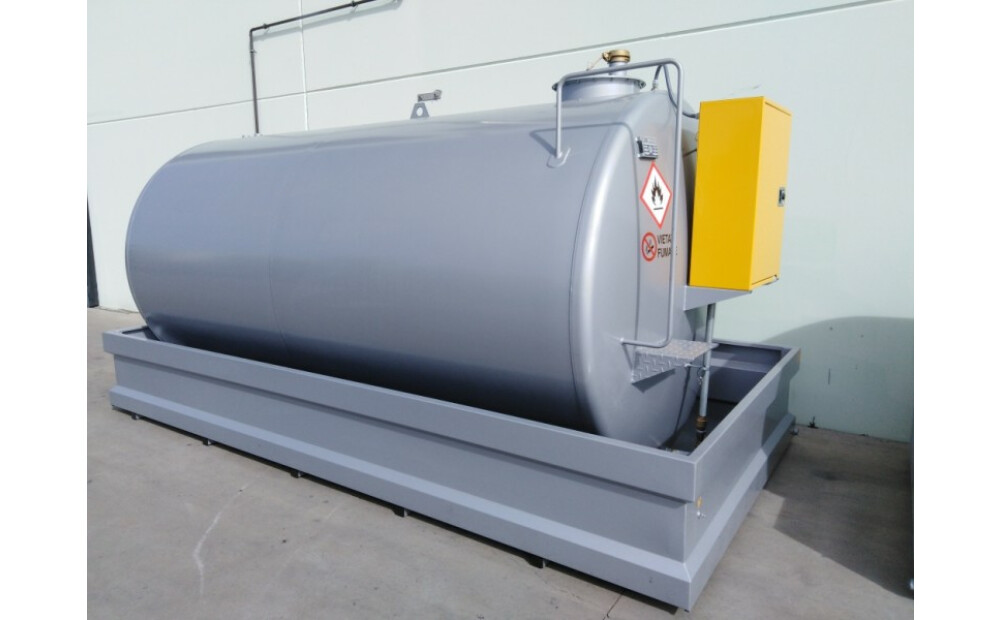 Diesel tank 9000 liters - 1