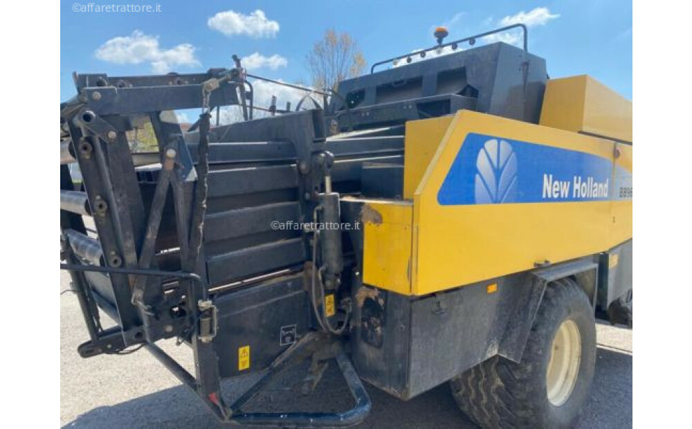 New Holland BB 960A Used - 4