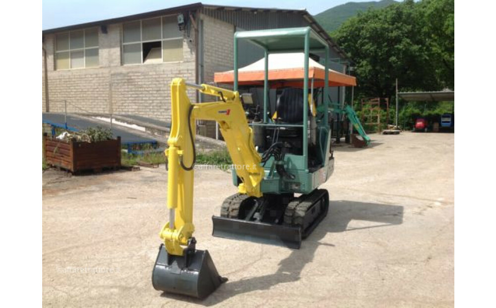 Yanmar B15 Used - 4