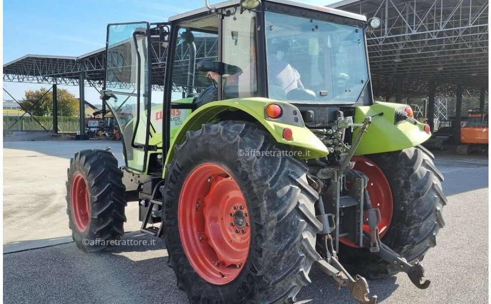 Claas AXOS 310 Used - 3