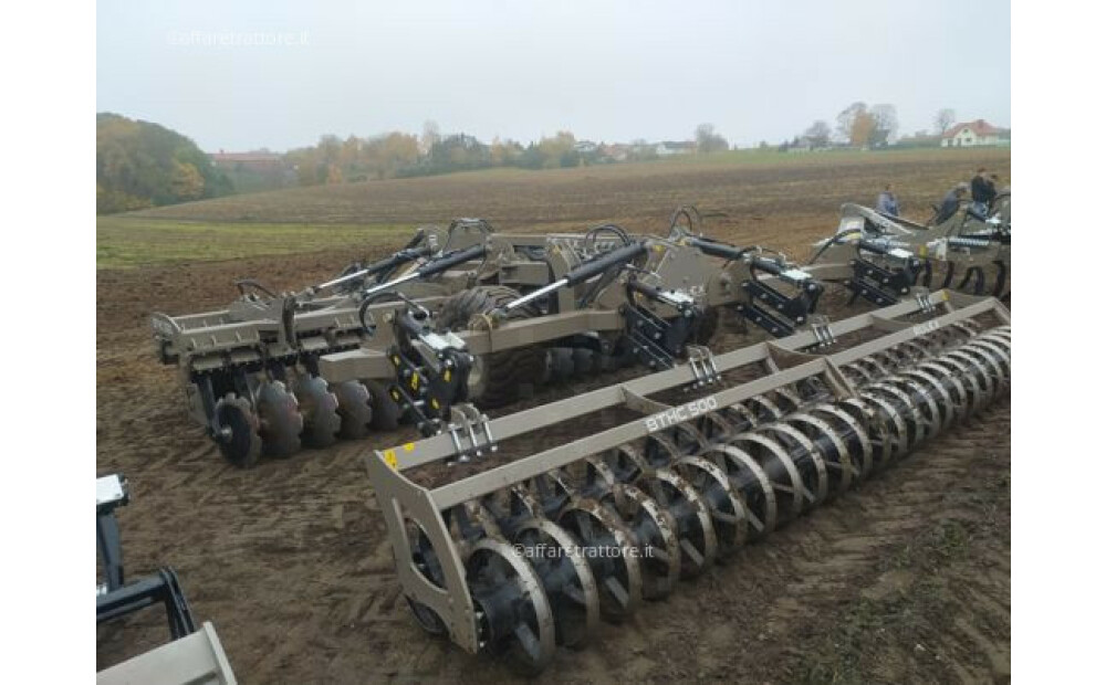 Rolex Scheibenegge / Hydraulic discs harrow / Dechaumeur à disques / Erpice a dischi / Grada de discos / идравлическая дисковая борона / Hydraulically foldable disc harrow 5 m New - 1