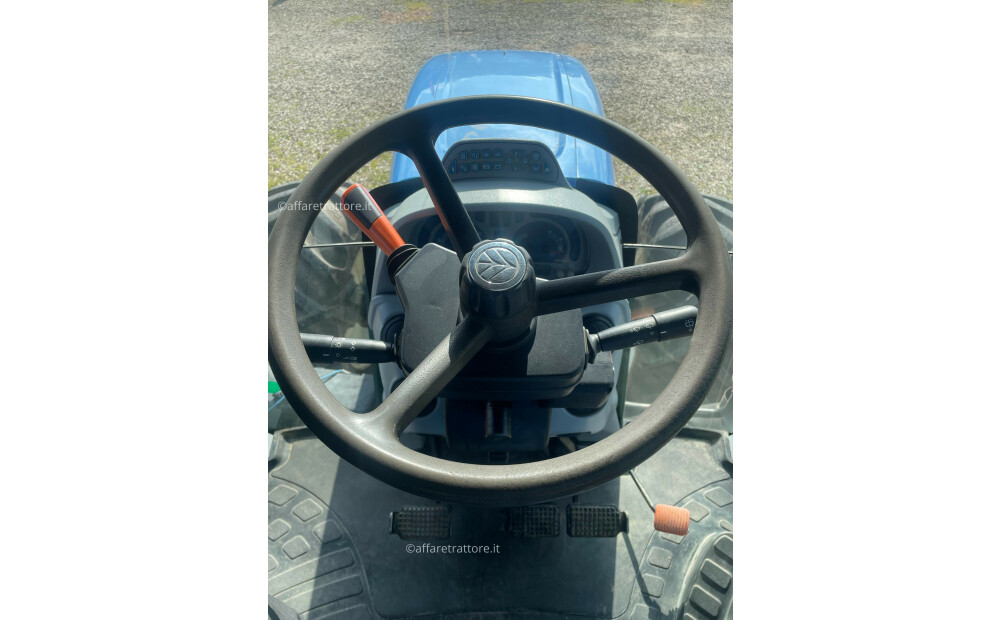 New Holland T6070 Used - 6