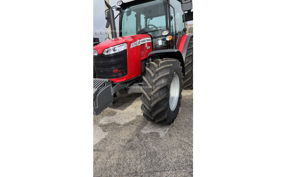 Massey Ferguson MF 4710 M CAB ESSENTIAL New - 2