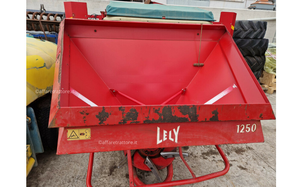 Lely 1250 Used - 5