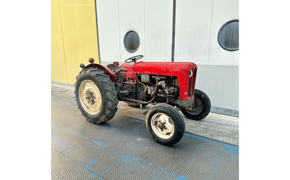 Busatto 440 Tractor - 35 hp - 15