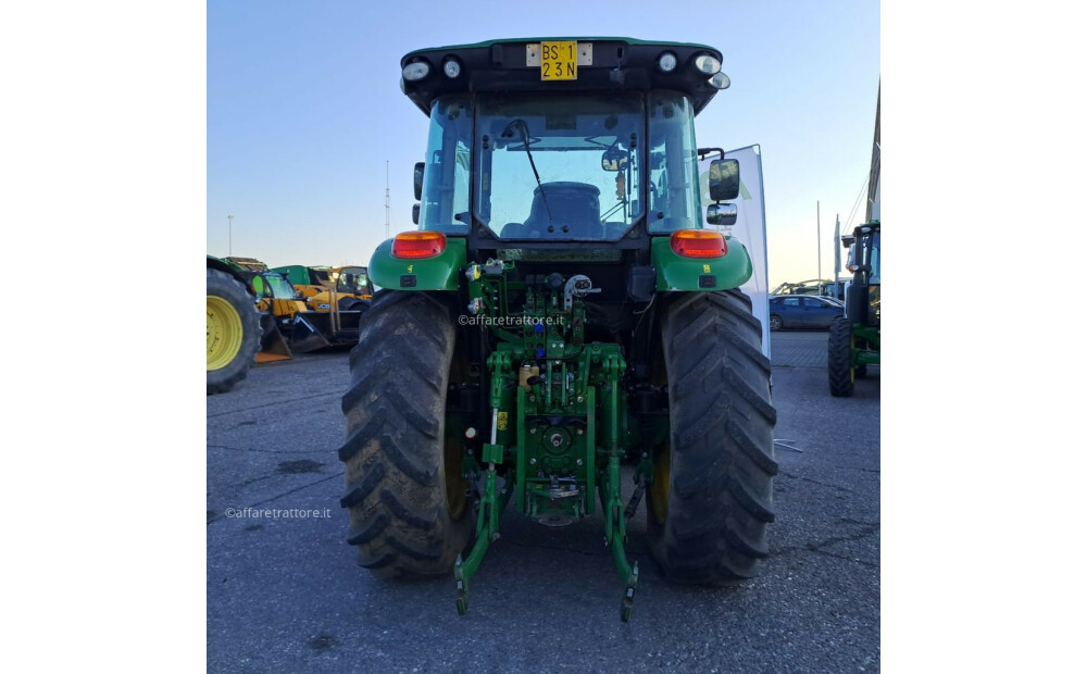 John Deere 5125R Used - 5