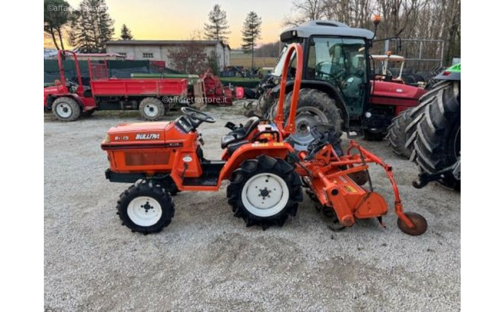 Kubota Bulltra B1 15 with hoe Used - 3