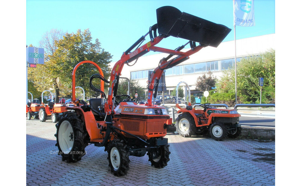 Kubota Bulltra B117/16 Usato - 10