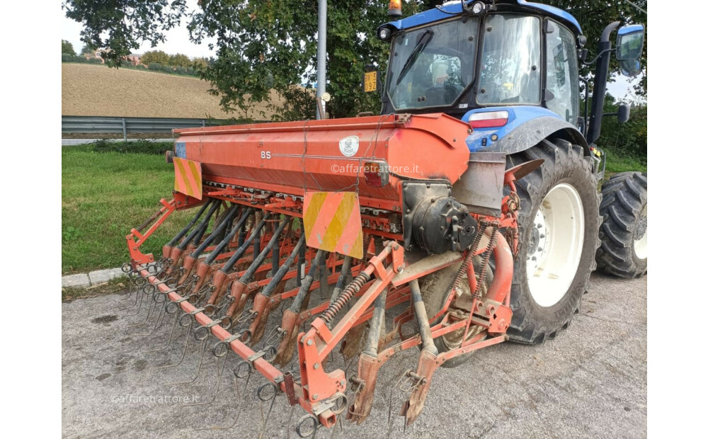 Kuhn BS 300 Used - 3