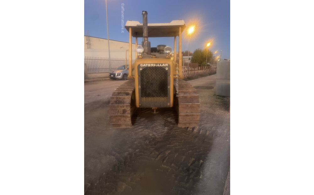 Caterpillar d4 e sa Used - 1