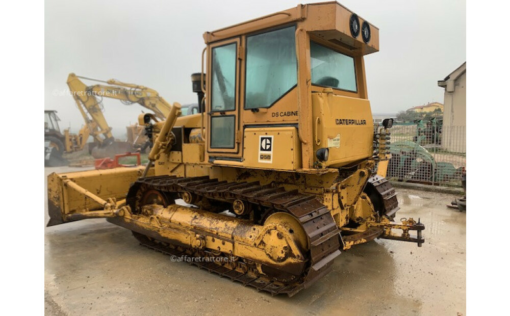 Caterpillar D5B Used - 13