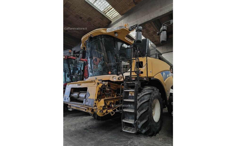 New Holland CR 960 Used - 2