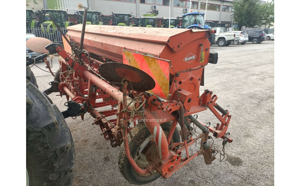 Kuhn BS 300 Used - 4