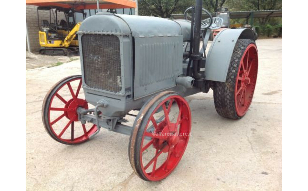 International Harvester IH Used - 1