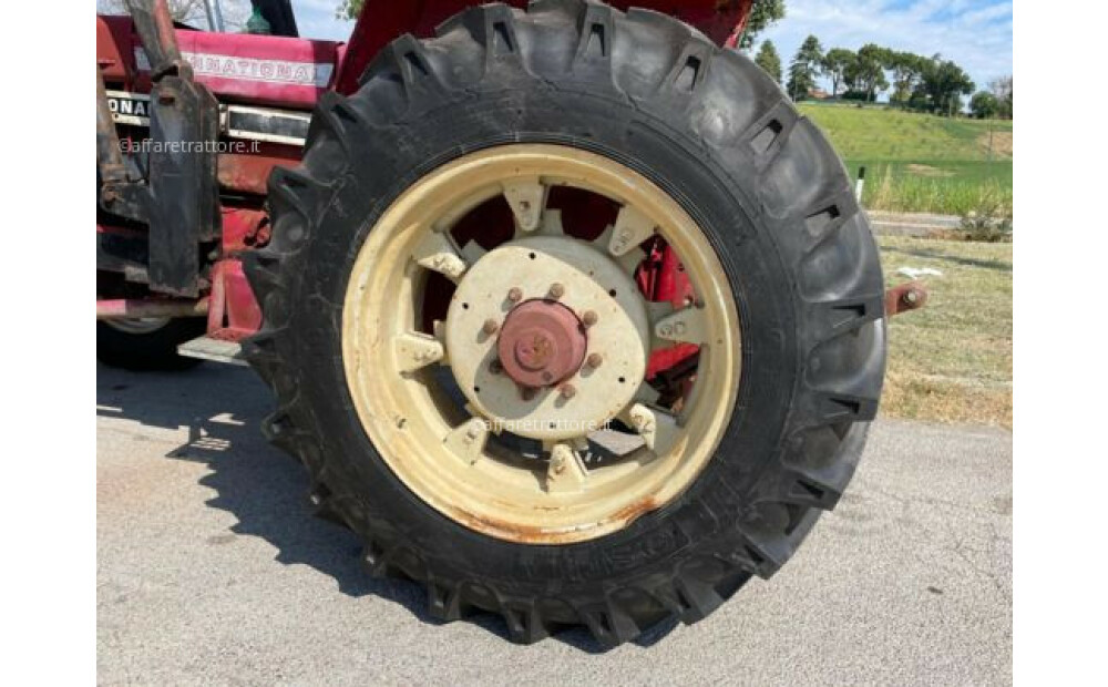 Case IH 946 Used - 10