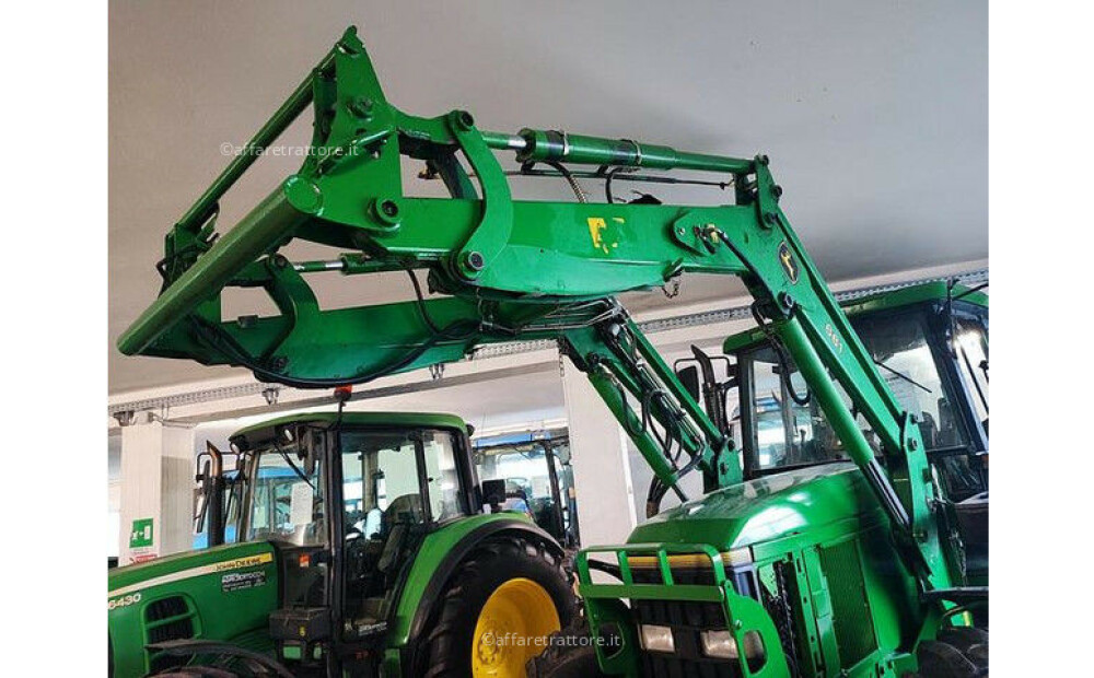 John Deere 661 Used - 1