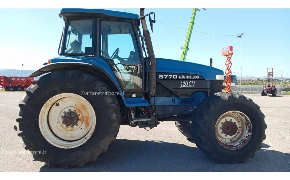 New Holland 8770 Used - 7