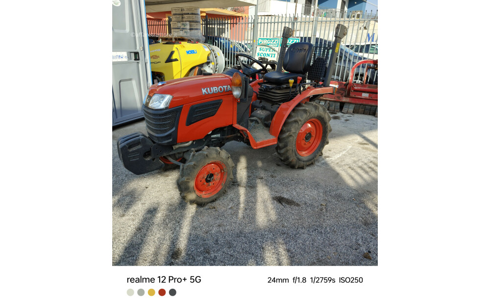 Kubota B1121 Used - 7