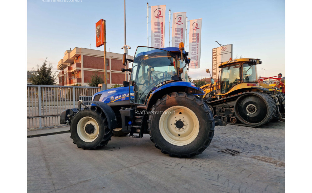 New Holland T6.175 Used - 14