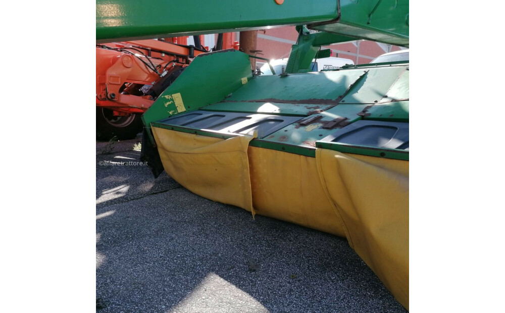 John Deere 730 Used - 4