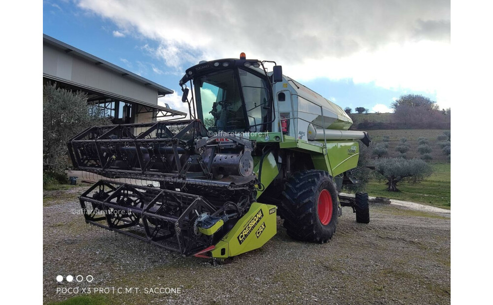 Claas Tucano 430 Montana 4wd Used - 11