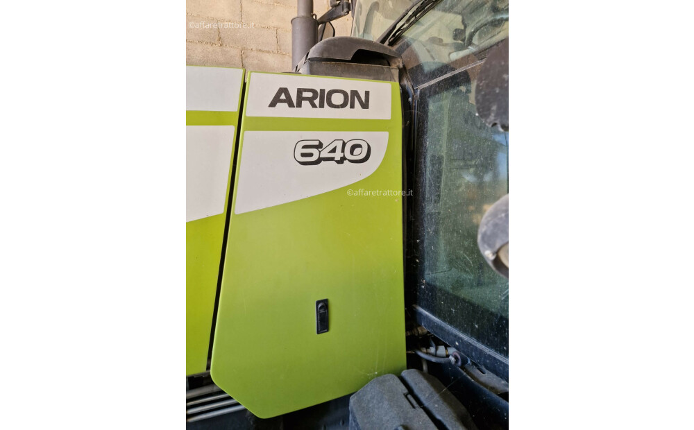 Claas ARION 640 Used - 5