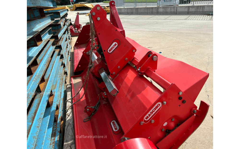 Second Hand Maschio Gaspardo W 145 - 4