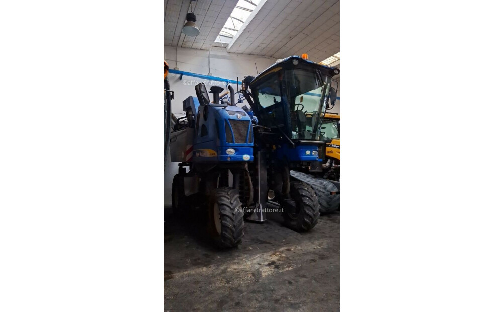 New Holland VL6080 Used - 2