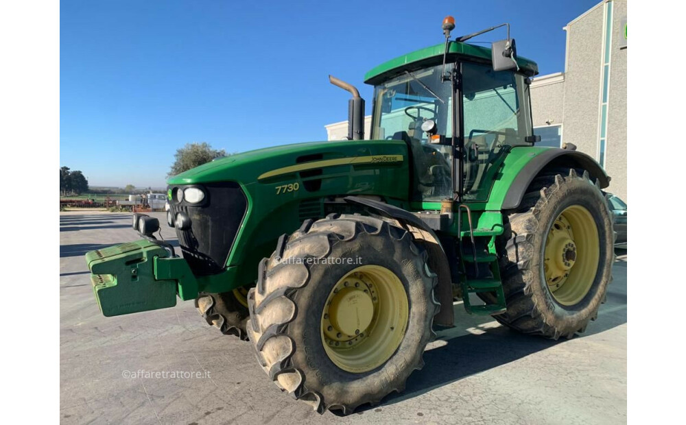 John Deere 7820 Used - 3