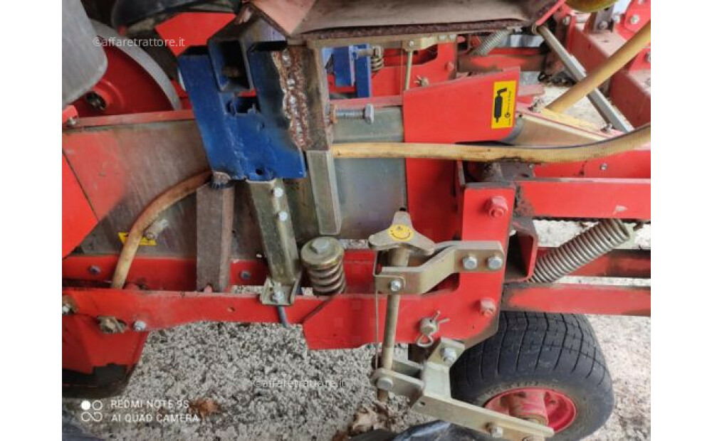 Used transplanter Used - 8