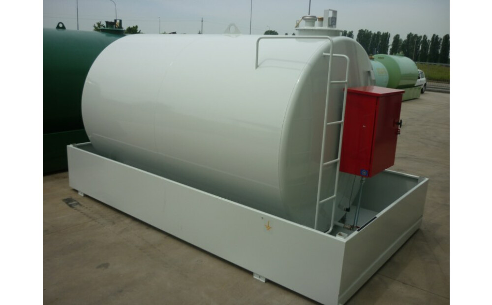 Diesel tank 9000 liters - 1