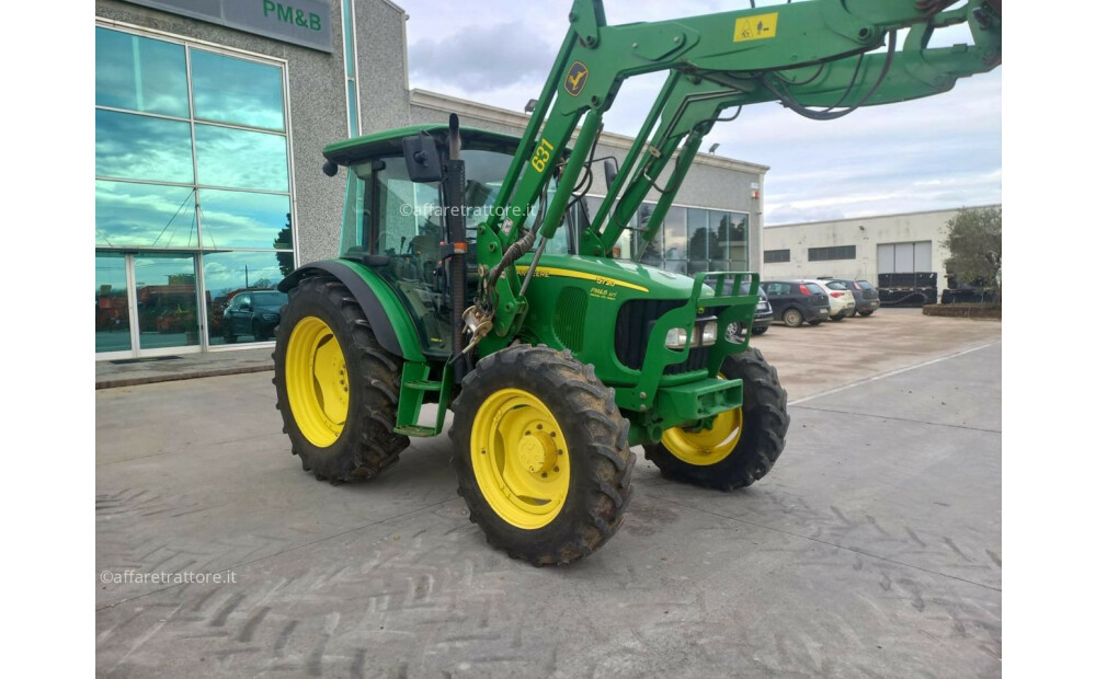 John Deere 5720 Used - 3