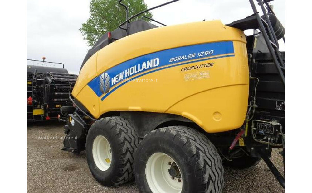 New Holland 1290 Used - 2