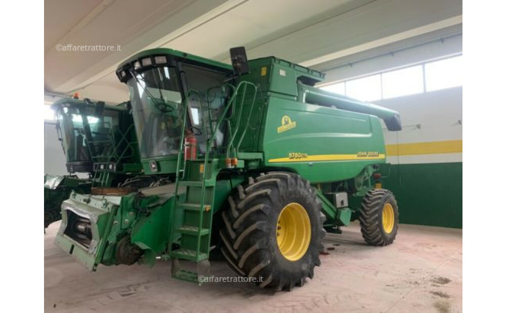 John Deere 9780 CTS HILLMASTER Used - 3