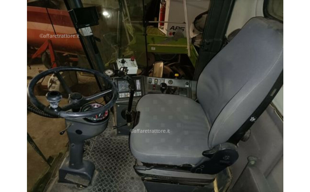 Claas MEDION 330 H Used - 9