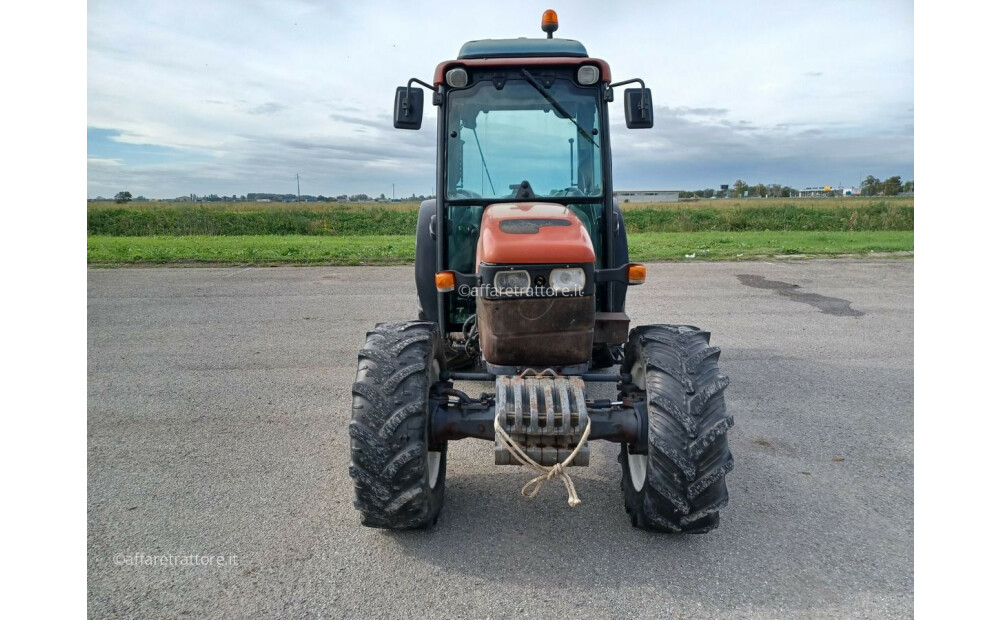 New Holland TN90F Used - 3